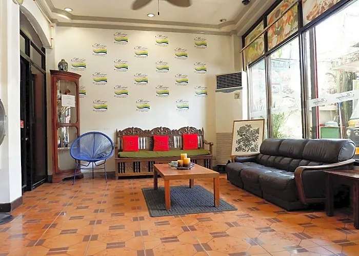 Reddoorz Near Maribago Barangay Hall 막탄