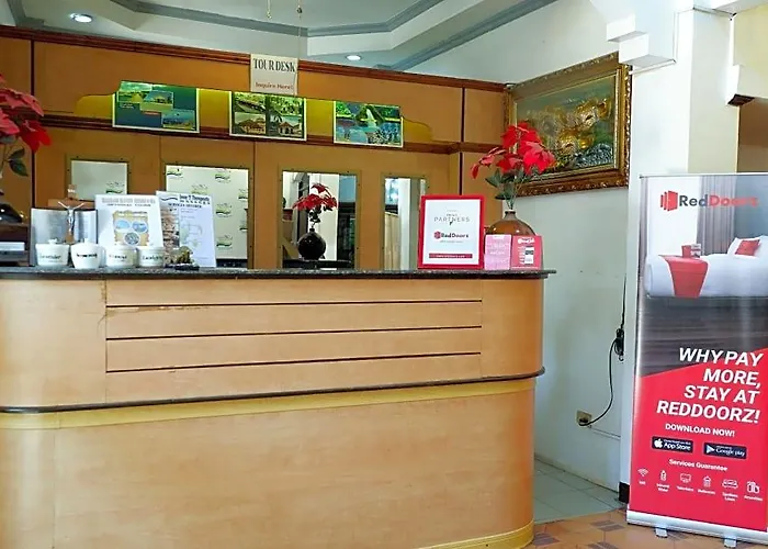 호텔 Reddoorz Near Maribago Barangay Hall 2*